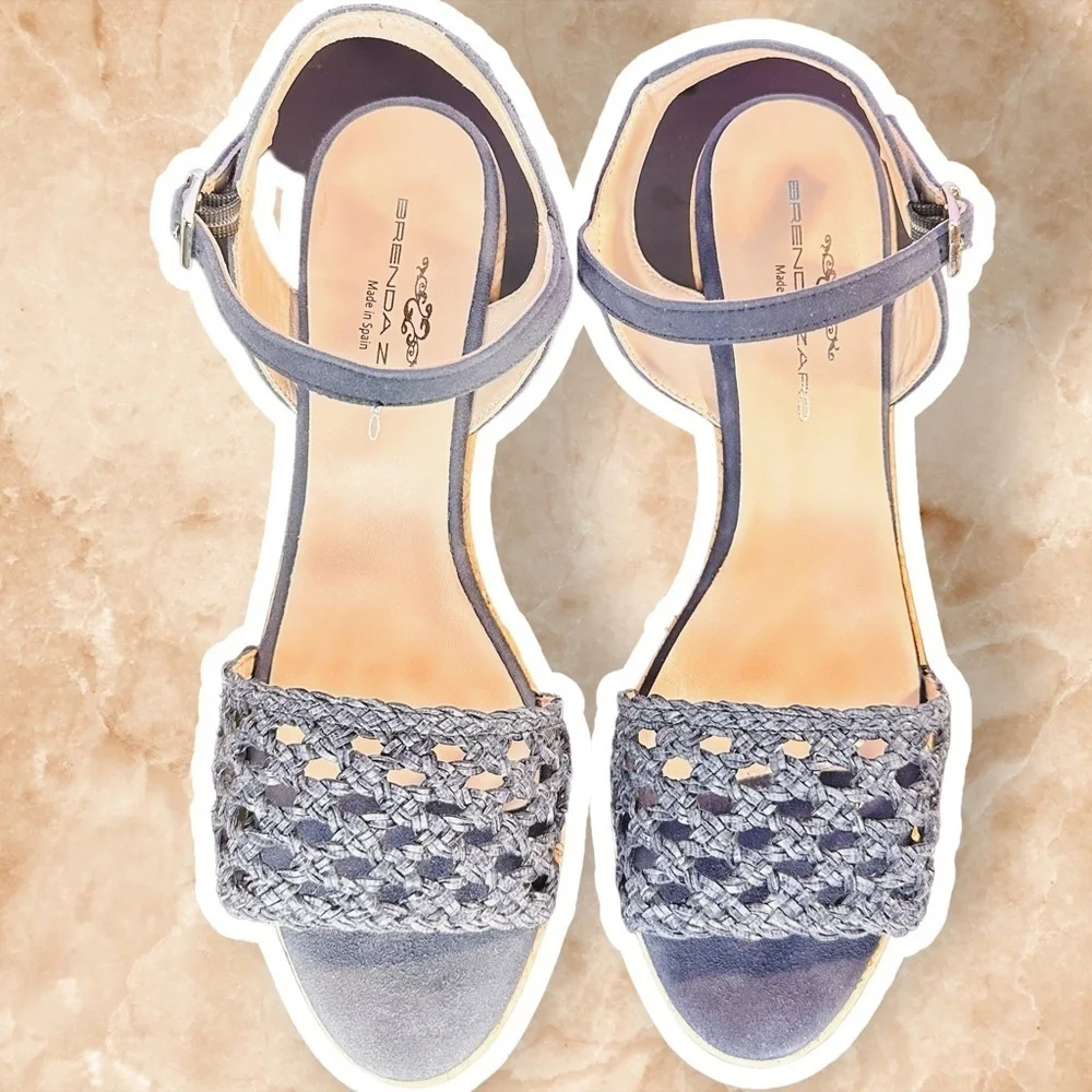 NWT Brenda Zaro Navy Blue Woven Leather ‘Nadia’ Cork Wedge Sandals Size 41